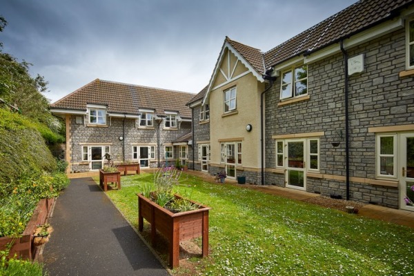 Weston-super-mare - BS22 8AA